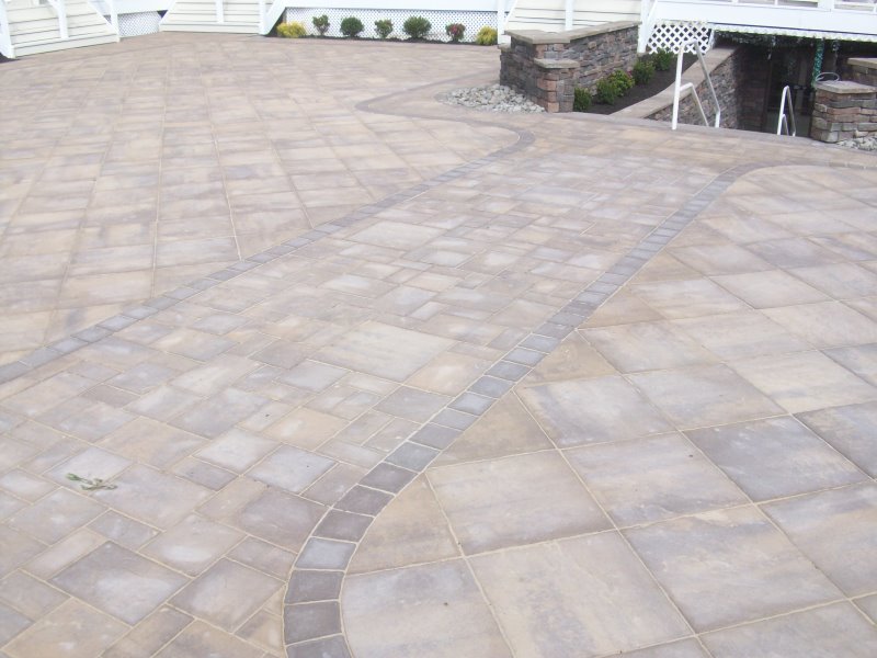 cambridge paver patio 18x18